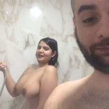 Pakistani Couple Sex Horny Housewife Mehak In Bathroom