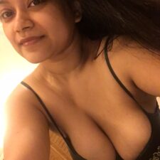 Horny Indian Big Boobs Housewife Hot Home Porn