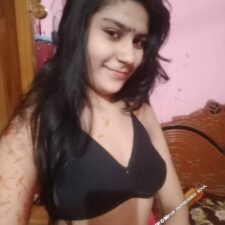 Lucknow College Girl Romana Hot Nude