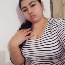 Big Boobs Indian Aunty Full Nude Bathroom Pics