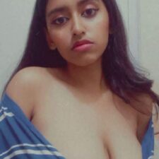 Chubby Beautiful Big Boobs Indian College Babe