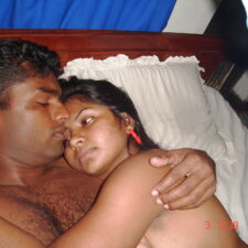 Srilankan Married Couple Honeymoon Leaked MMS