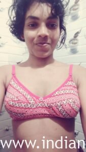 Sexy Young Indian Nurse Leaked Nude Photos