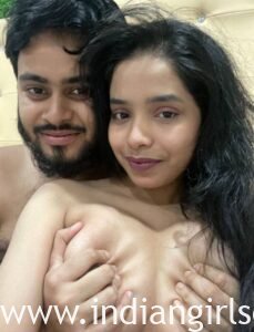 Cute Sexy Indian Wife With Husband Naked For Sex