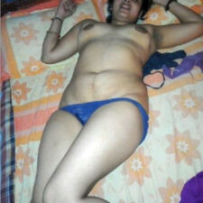 Real Life Indian Desi Cute Bhabhi Nude With Husband MMS