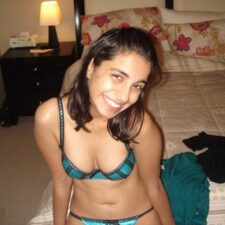 Desi 18 Year Old Indian College Girl MMS Scandal