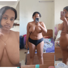 Big Boobs Indian Aunty Taking Nude Selfie