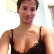 Real Indian College Girl Seductive Nudes