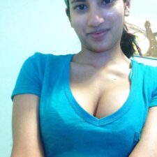 Real Indian College Girl Seductive Nudes