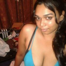 Real Indian University Big Boobs Babe Exposed