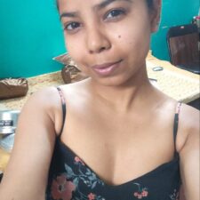 Indian College Babe Exposed Real Desi Big Boobs