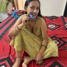 Real Indian Gujarati MILF Bhabhi Amateur Home Sex