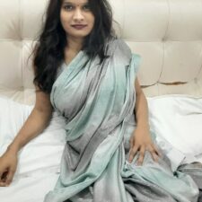 Indian College Girl Slowly Undressing Homemade Tease