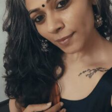 Hot Indian MILF Bhabhi Mature Desi Women Sex