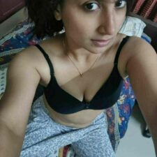 Elegant Allure Beautiful Indian Hot Bhabhi Revealed