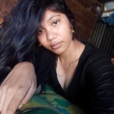 Hijabi Bengali Exposing Her Big Boobs