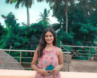 Real Hot 18 Year Old Indian Amateur College Teen