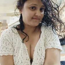 Big Boobs Desi Bhabhi In Bedroom Ready For Sex