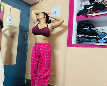 Bedroom Heat Curvy Indian Bhabhi Midnight Temptation Sex