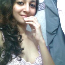Beautiful Desi College Girl Amazing Nude Photos