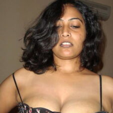 Sexy Indian Wife Seducing Husband Giving Full Hardcore Sex