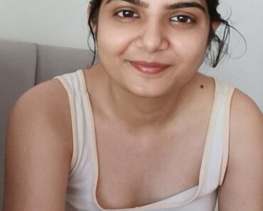 Indian Girlfriend Filmed Naked By Her Boyfriend